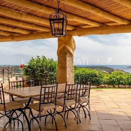La Perla Villa